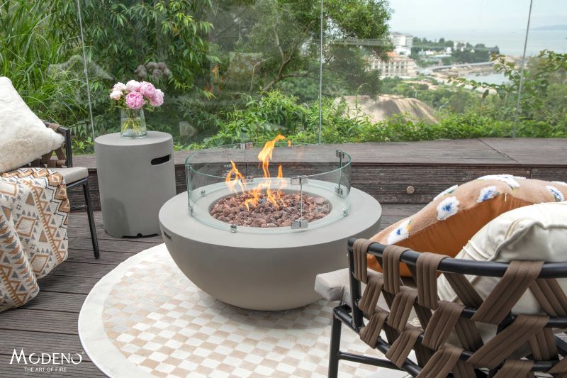 Roca Round Concrete Fire Table by Modeno