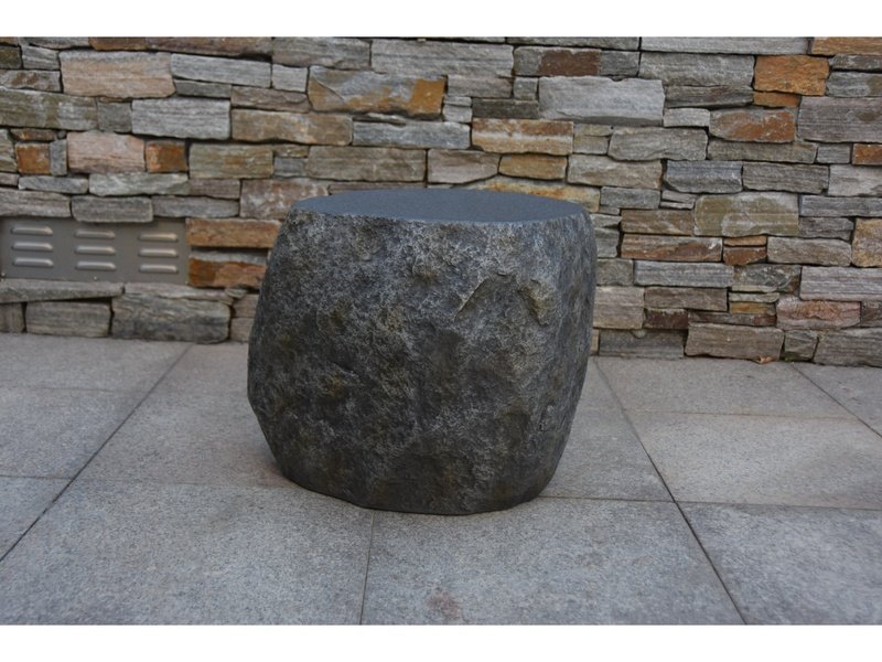 Elementi Concrete Boulder Seat